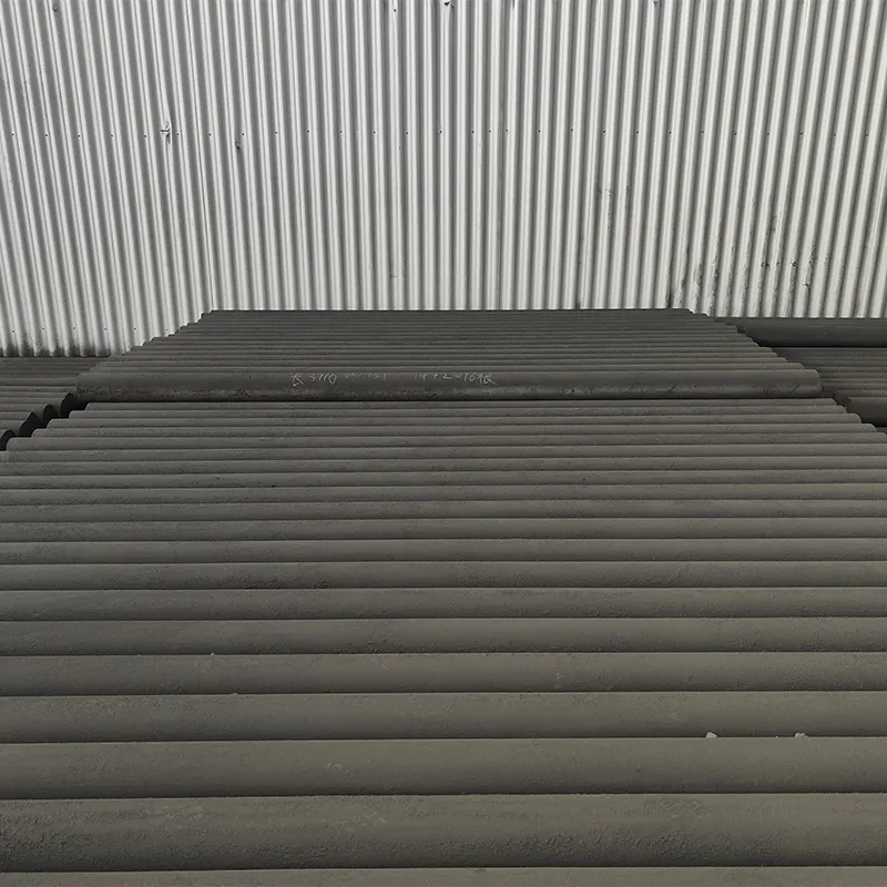 Сверхдлинный регенерированный графитированный электрод (2)